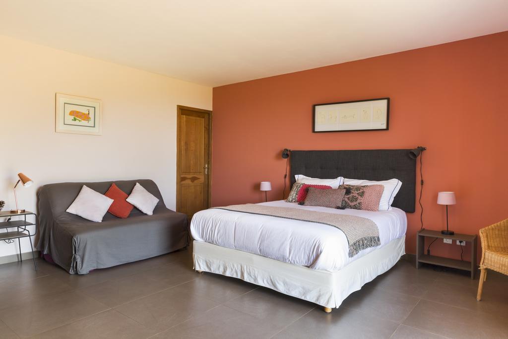 Bed and Breakfast Le Ruone Calcatoggio  Zewnętrze zdjęcie